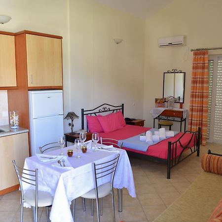 Aparthotel Korali Almiropótamos Esterno foto
