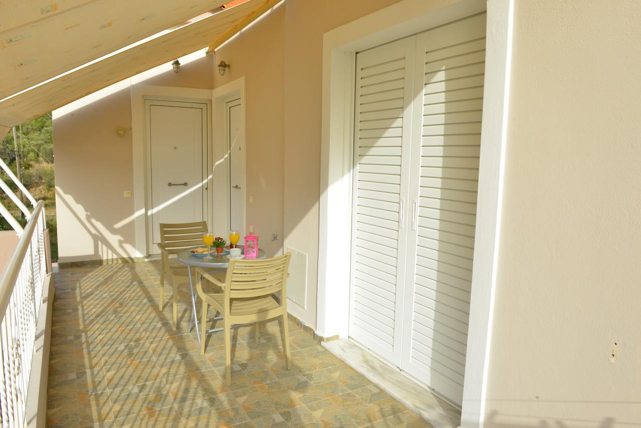 Aparthotel Korali Almiropótamos Esterno foto